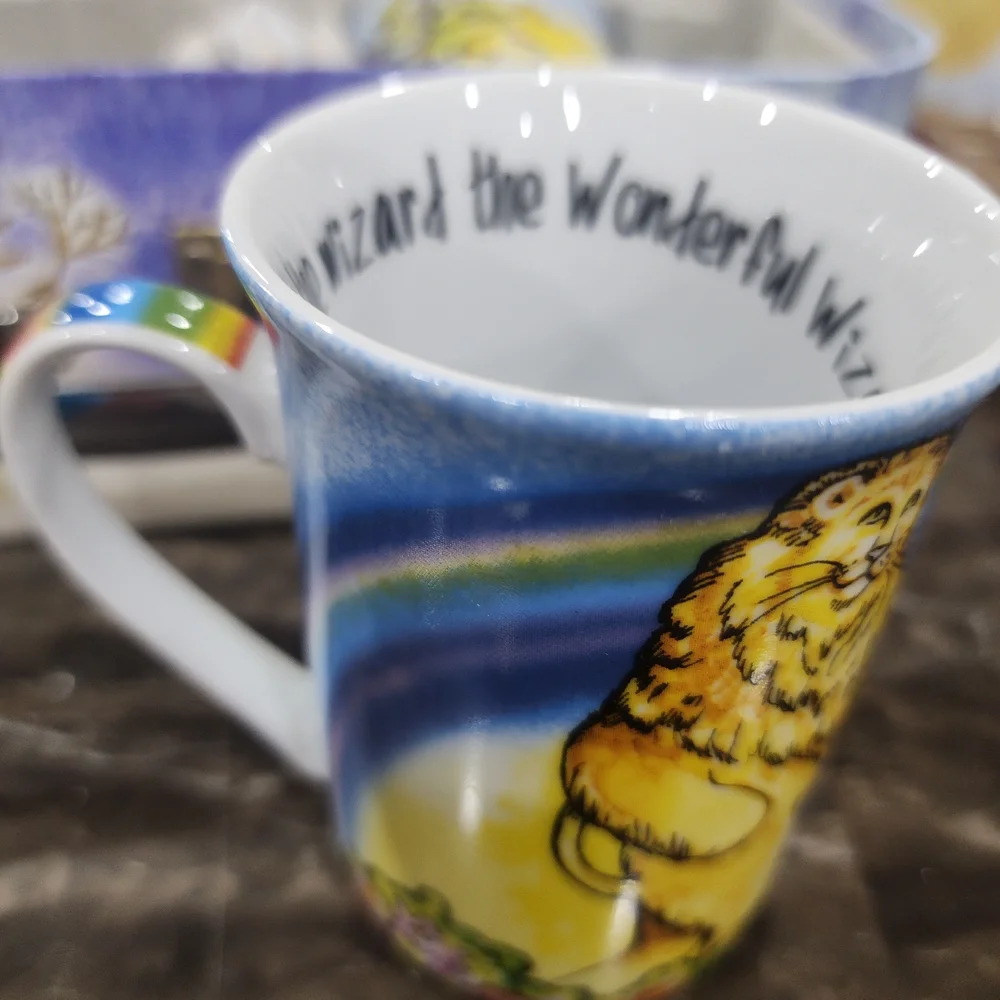 Wizard of Oz Themed Mug Set with Box